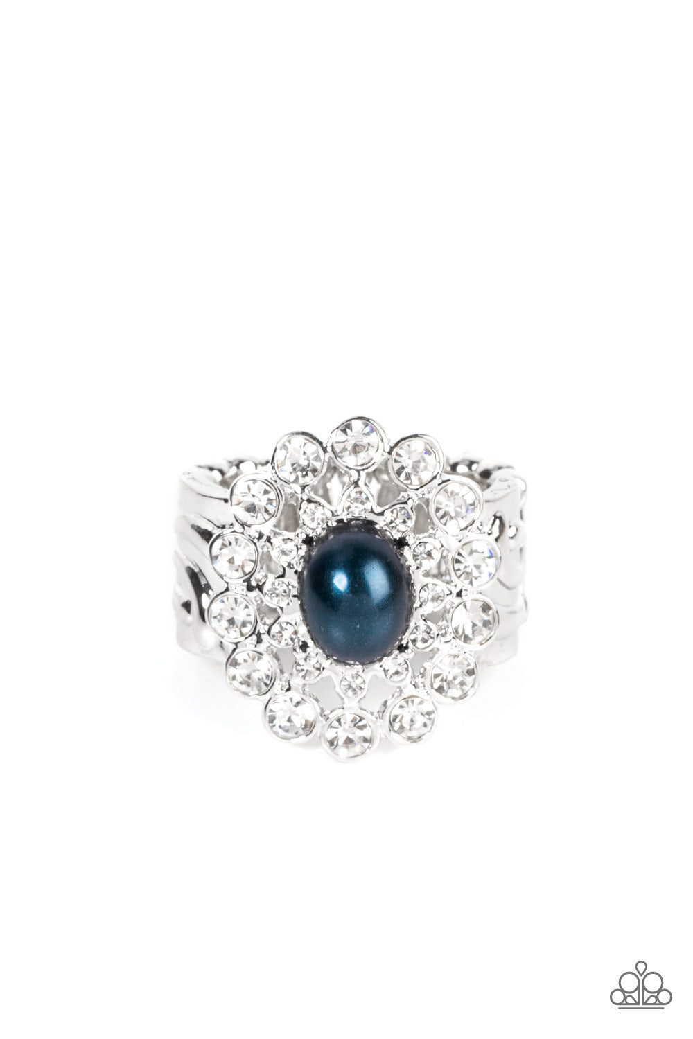 A-list Admirer - Blue Paparazzi Accessories