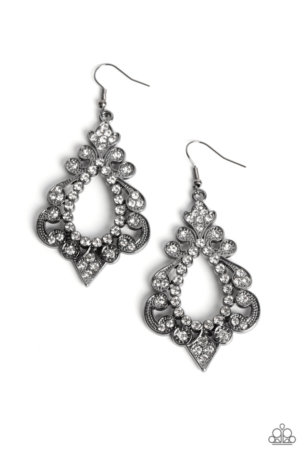 Fit for a DIVA - Black Paparazzi Accessories