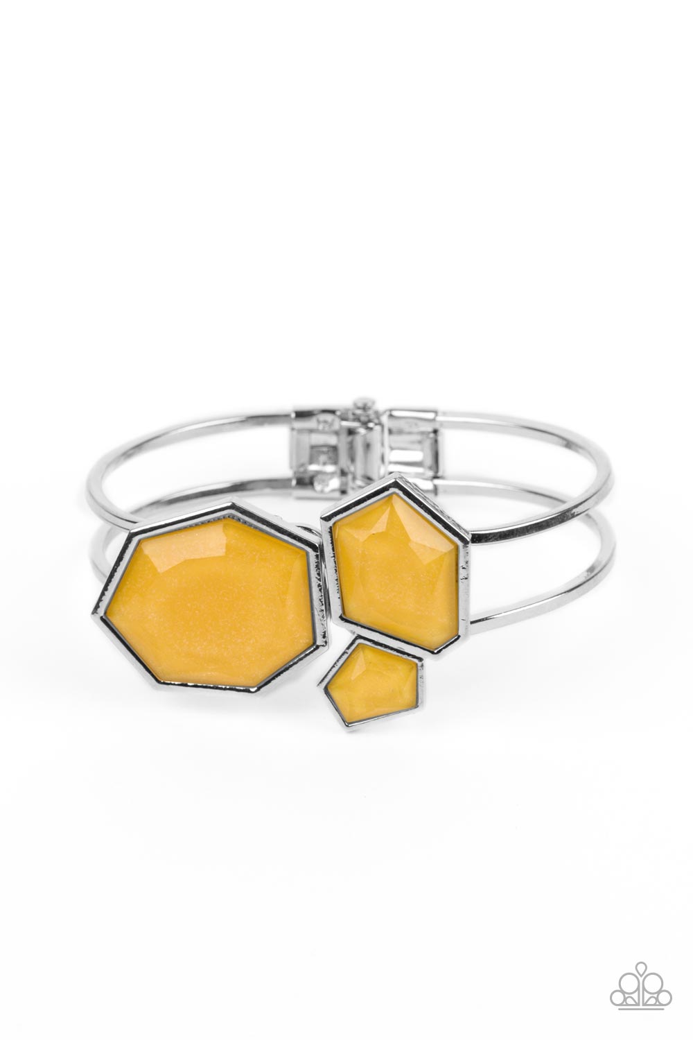Tourist TRAPEZOID - Yellow Paparazzi Accessories