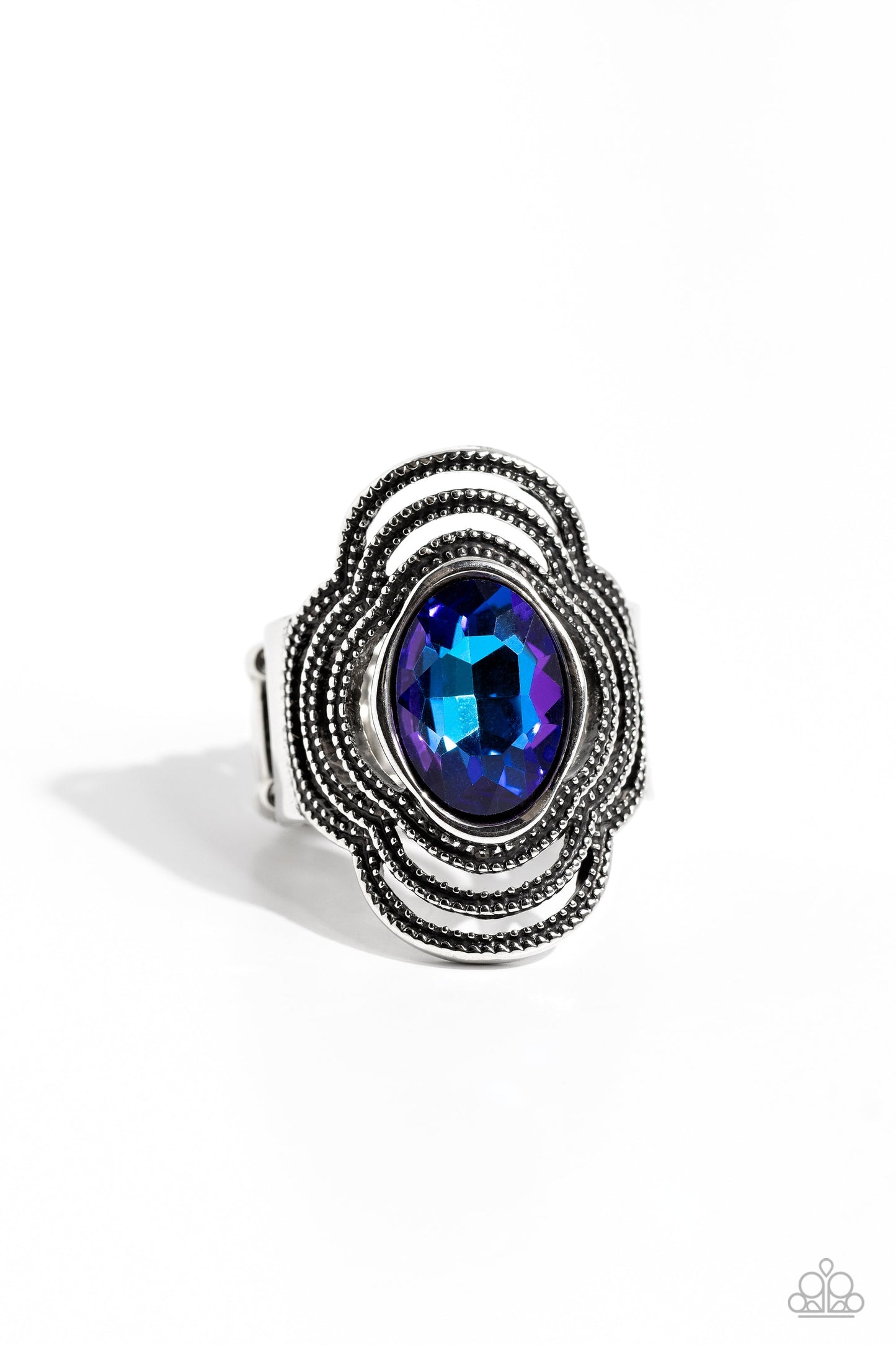 Entrancing Edge - Blue Paparazzi Accessories