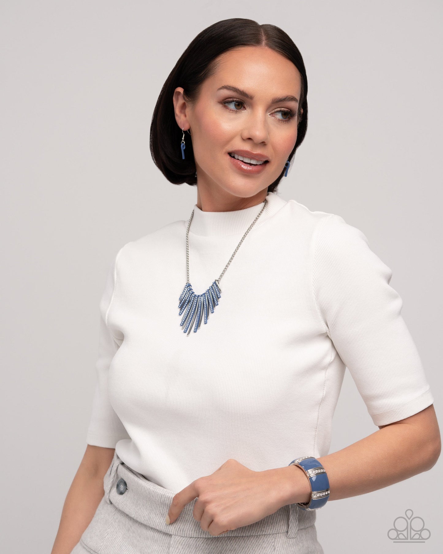 Colored Cameo - Blue Paparazzi Accessories