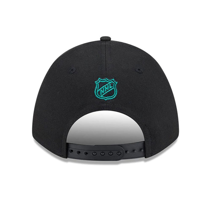This is a California Golden Seals NHL Team Black 9FORTY M-Crown Adjustable Cap 6