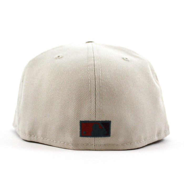 Montreal Expos Olympic Stadium Patch New Era Fitted 59Fifty Hat (CHROME WHITE Black Green Underbrim)