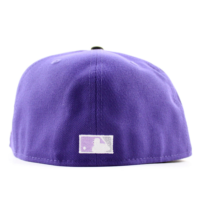 Toronto Blue Jays 30th Anniversary New Era 59Fifty Fitted Hat (Orchid Black Gray Under Brim)