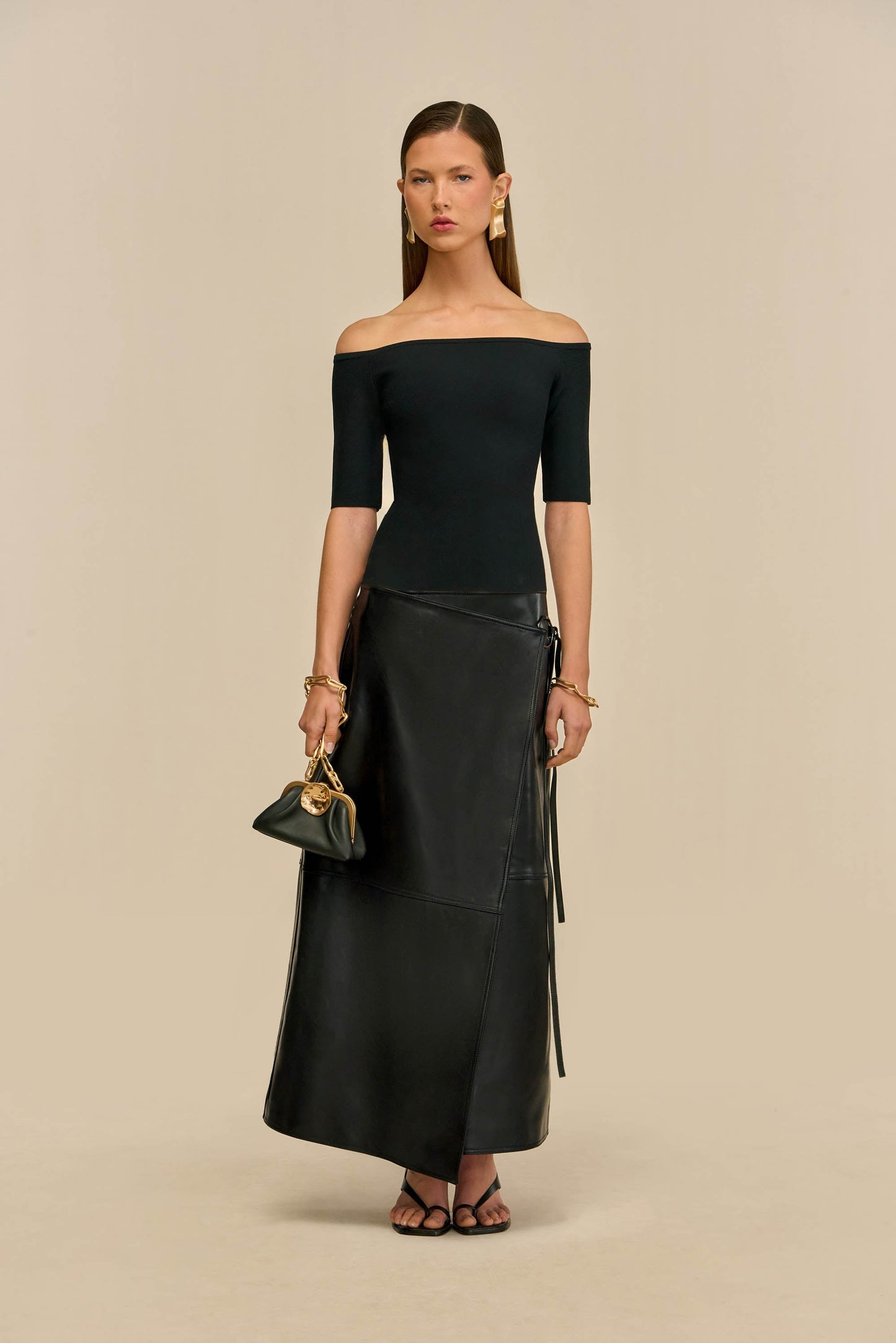 SANDERS TOP - BLACK