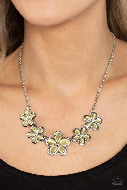 Garden Daydream - Yellow Paparazzi Accessories