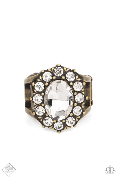 Moxie Magic - Brass Paparazzi Accessories