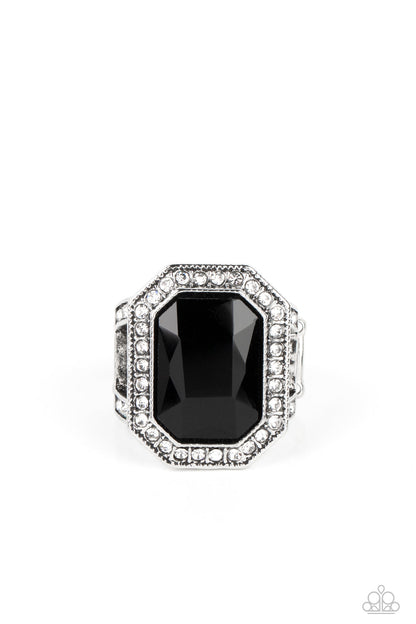 A Royal Welcome - Black Paparazzi Accessories
