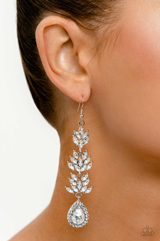 Water Lily Whimsy - White Paparazzi Accessories