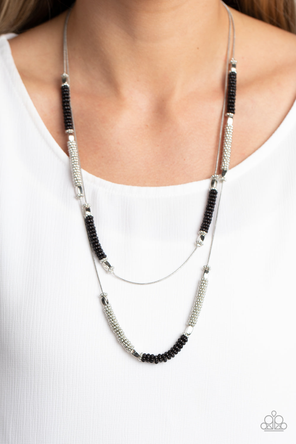 Caviar Chic -  Black Paparazzi Accessories