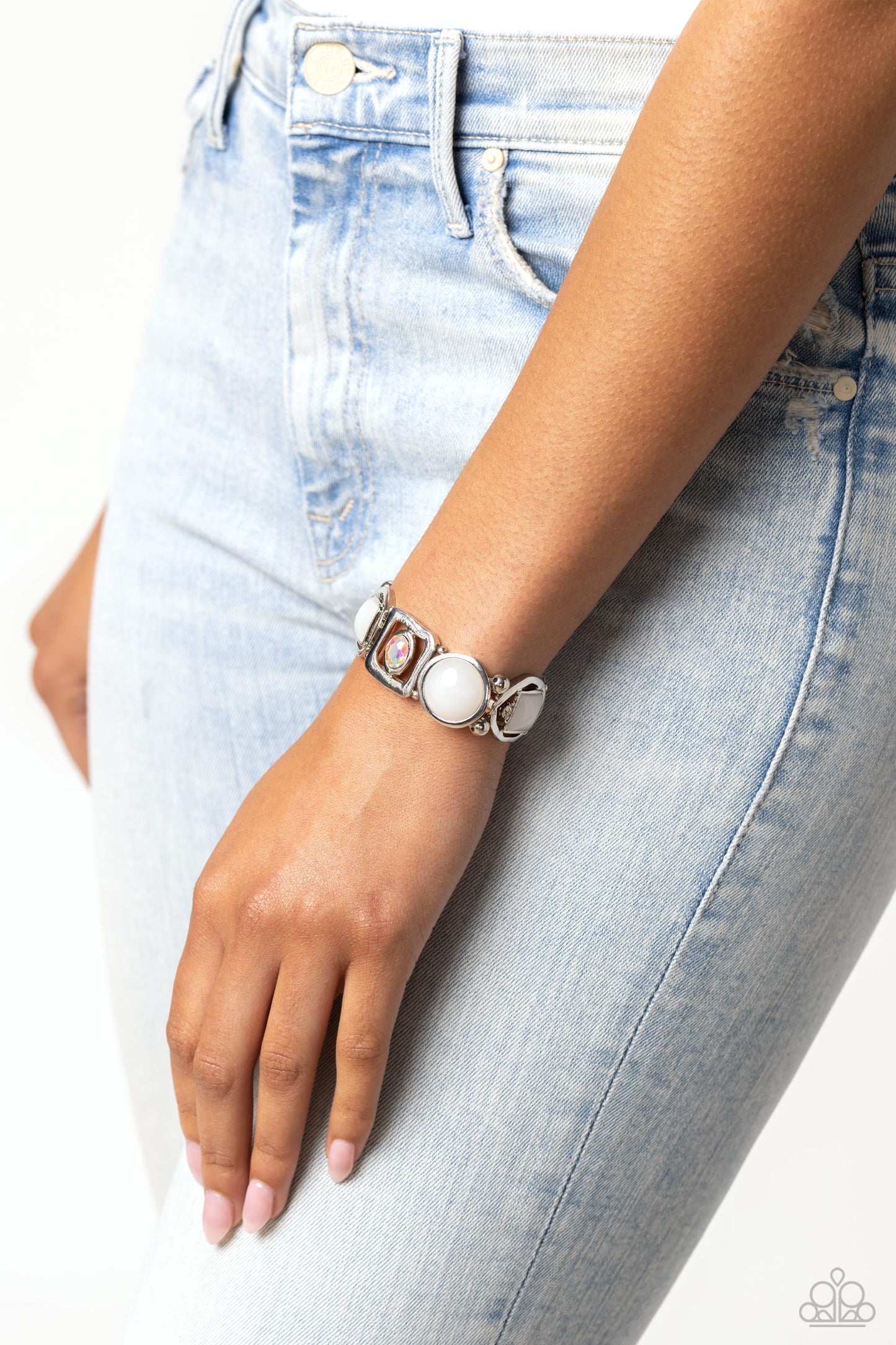 Majestic Mashup - White Paparazzi Accessories