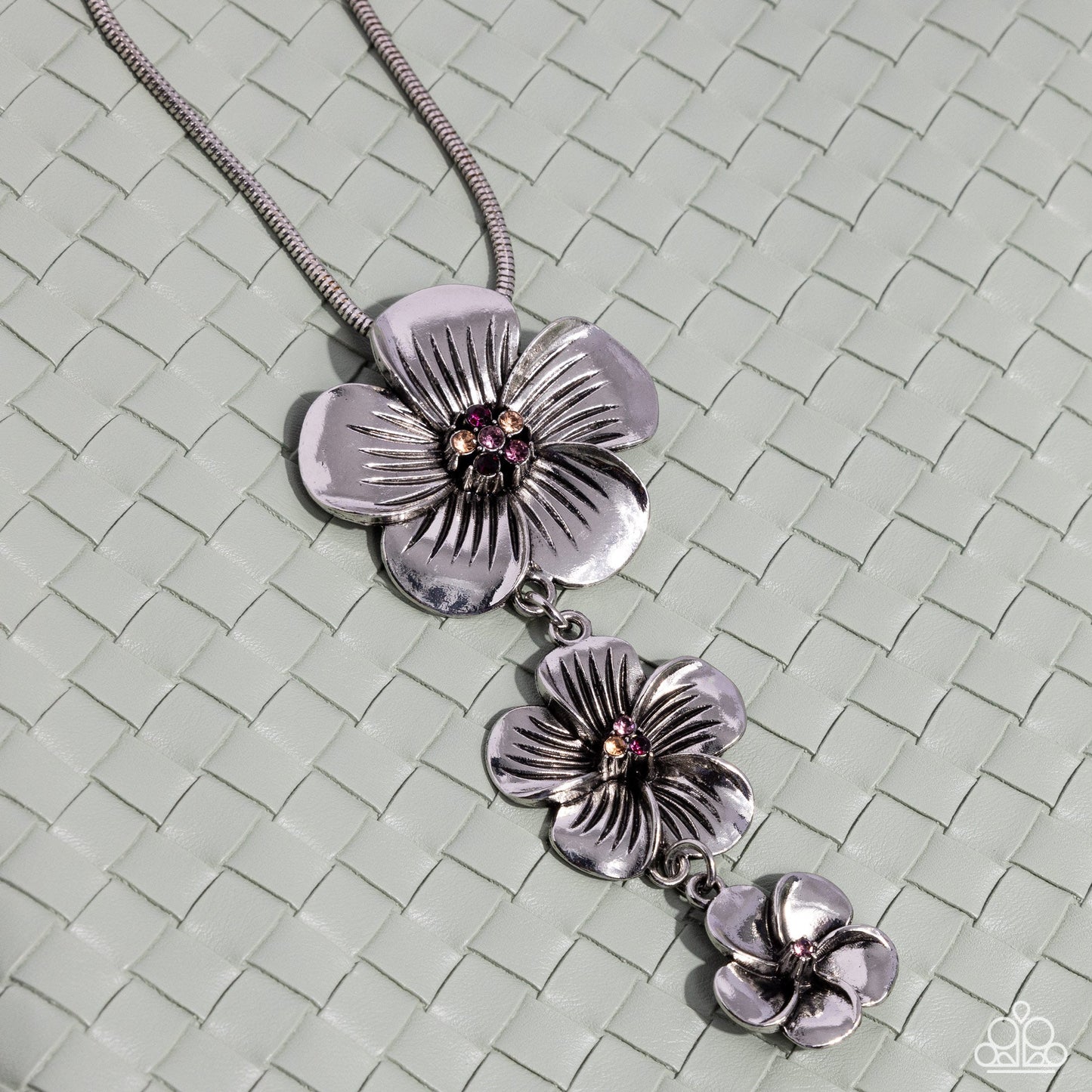 Wallflower Whimsy - Purple Paparazzi Accessories