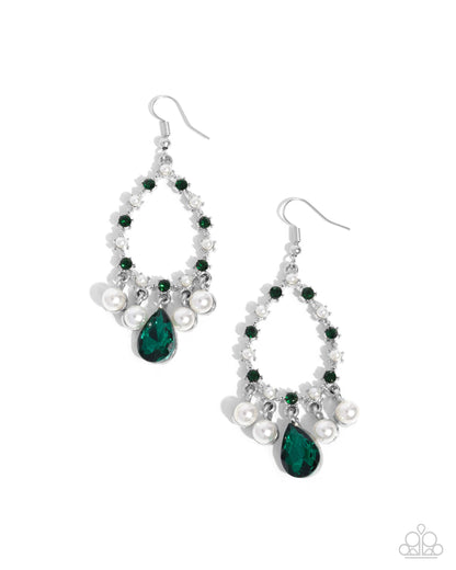 Baroness Behavior - Green Paparazzi Accessories