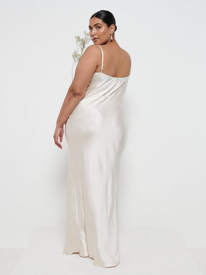 Keisha Maxi Bridesmaid Dress Curve - Matte Champagne