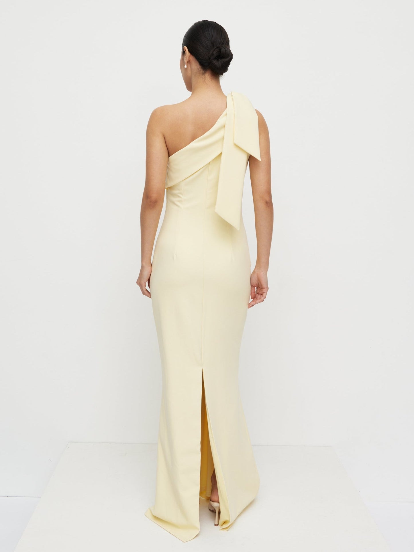 Nevaeh One Shoulder Crepe Maxi Dress - Lemon