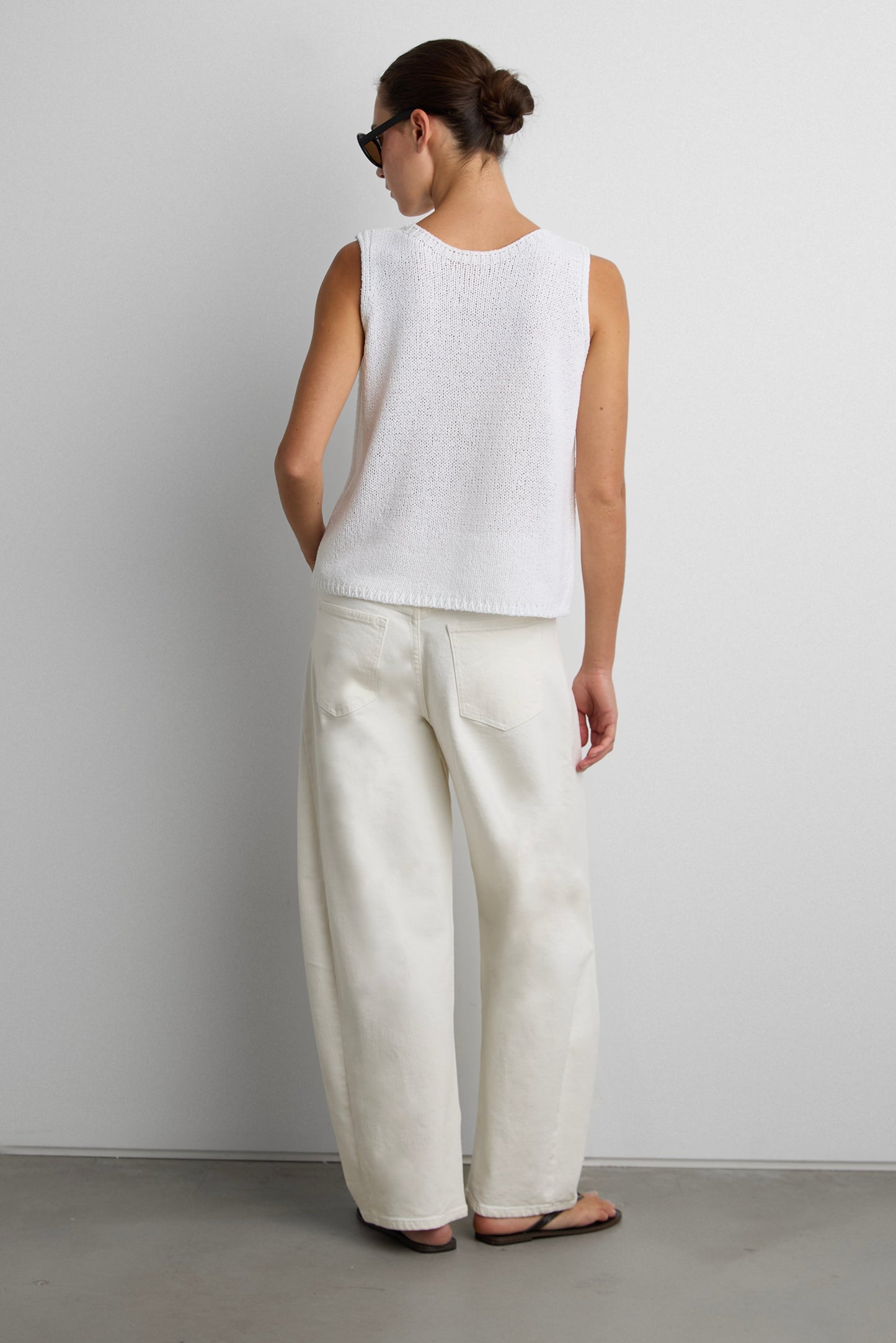 OPEN-KNIT SWEATER VEST