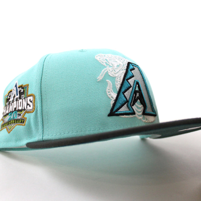 Arizona Diamondbacks 2001 WORLD CHAMPIONS 20TH ANNIVERSARY New Era 59Fifty Fitted Hat (Glow in the Dark Tint Pewter Dark Green Under Brim)