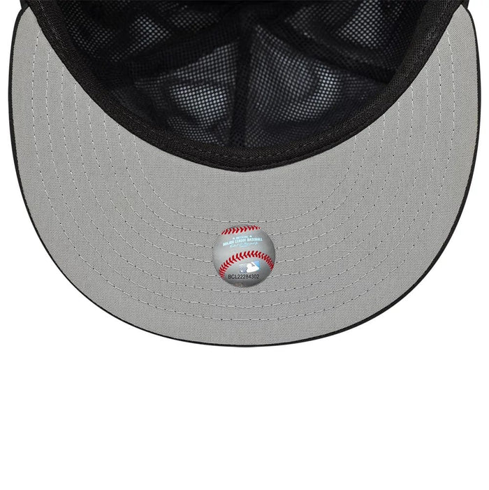 This is a Arizona Diamondbacks MLB Gore-Tex Black 59FIFTY Fitted Cap 2