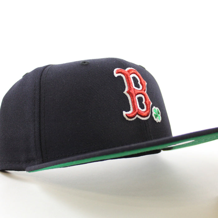 Boston Red Sox Clover New Era 59Fifty Fitted Hat (Navy Green Under Brim)