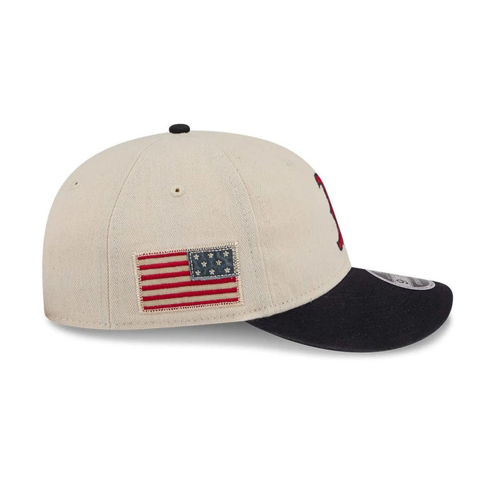 This is a Boston Red Sox MLB Americana Herringbone White Retro Crown 9FIFTY Adjustable Cap 6
