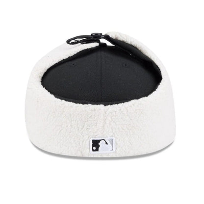 This is a Boston Red Sox MLB Classic Navy Dogear 59FIFTY Fitted Cap 5