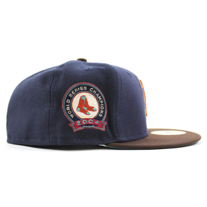 Boston Redsox WORLD SERIES CHAMPIONS 2004 New Era 59Fifty Fitted Hat (NAVY BURNT WOOD PINE NEEDLE GREEN Under Brim)