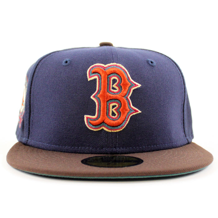 Boston Redsox WORLD SERIES CHAMPIONS 2004 New Era 59Fifty Fitted Hat (NAVY BURNT WOOD PINE NEEDLE GREEN Under Brim)