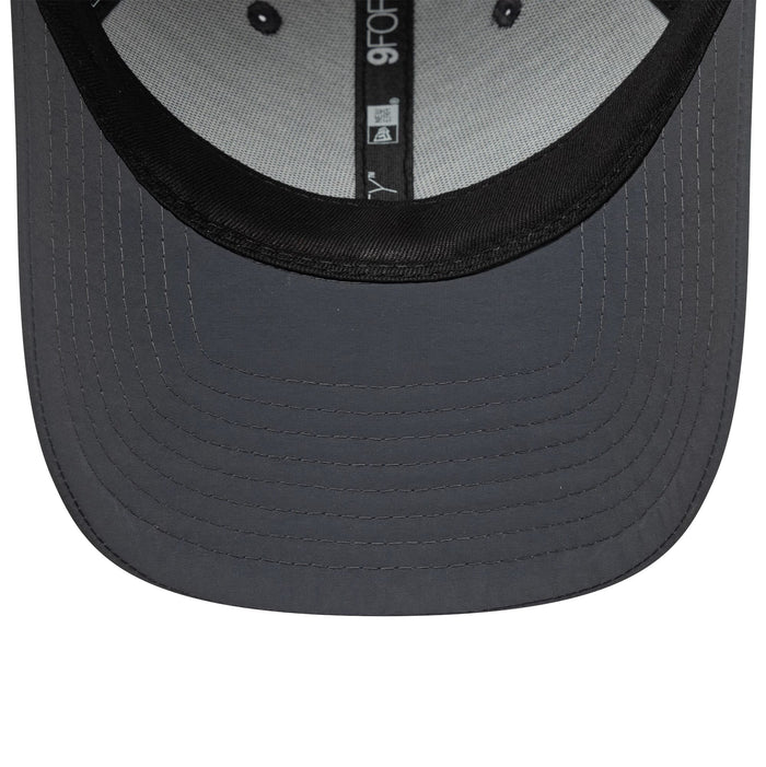 This is a Chicago Bulls NBA Recycled Mini Dark Grey 9FORTY Adjustable Cap 5