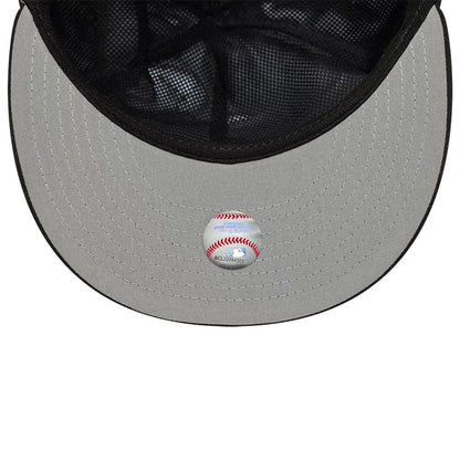 This is a Colorado Rockies MLB Gore-Tex Black 59FIFTY Fitted Cap 2