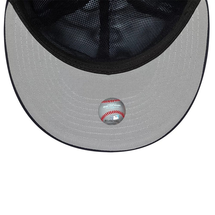 This is a Detroit Tigers MLB Gore-Tex Navy 59FIFTY Fitted Cap 2
