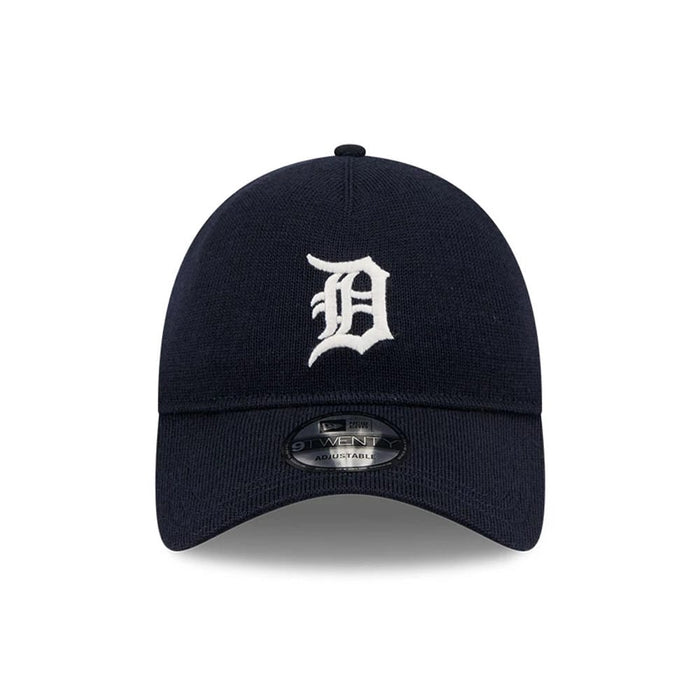 This is a Detroit Tigers MLB Merino Wool Navy 9TWENTY Adjustable Cap 2