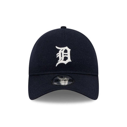 This is a Detroit Tigers MLB Merino Wool Navy 9TWENTY Adjustable Cap 2