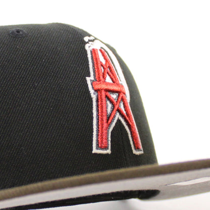 HOUSTON OILERS Mascot Patch New Era 59Fifty Fitted Hat (Black Walnut Gray Under Brim)