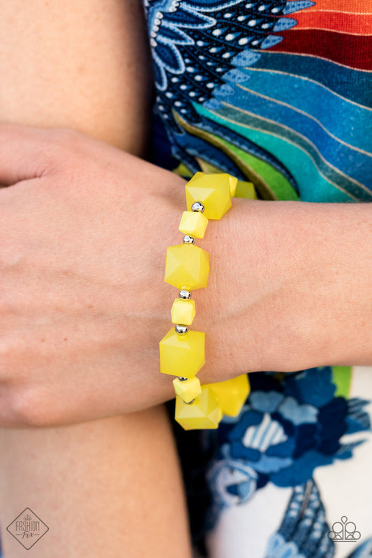 Trendsetting Tourist - Yellow Paparazzi Accessories