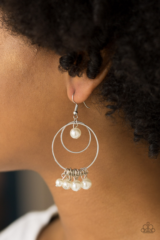 New York Attraction - White Paparazzi Accessories