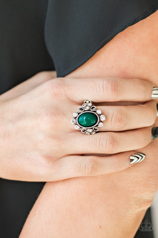 Noticeably Notable - Green Paparazzi Accessoties