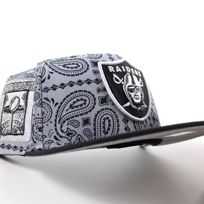 Las Vegas Raiders Super Bowl 50 New Era 59Fifty Fitted Hat (Paisley Gray Black Gray Under Brim)