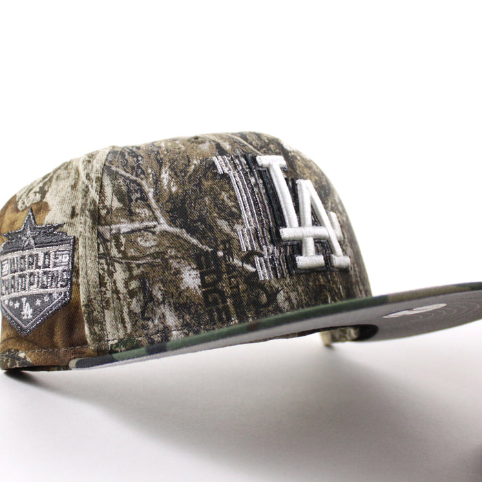 Los Angeles Dodgers 2020 World Champions New Era 59Fifty Fitted Hat (RealTree Camo Woodland Camo, Gray Under Brim)