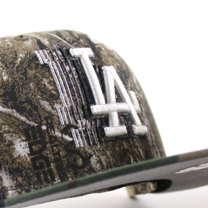 Los Angeles Dodgers 2020 World Champions New Era 59Fifty Fitted Hat (RealTree Camo Woodland Camo, Gray Under Brim)
