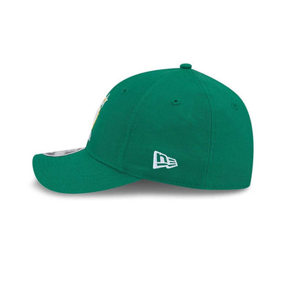 This is a Minnesota North Stars NHL Team Green 9FORTY M-Crown Adjustable Cap 5