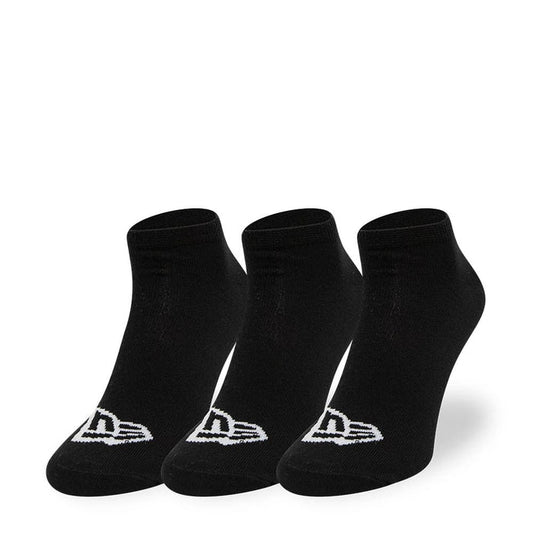 This is a New Era Flag 3 Pack  Sneaker Black Socks 1