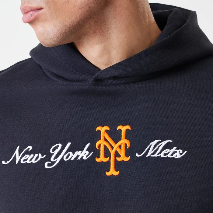 The Male model is wearing New York Mets MLB Script Black Oversized Pullover Hoodie 5