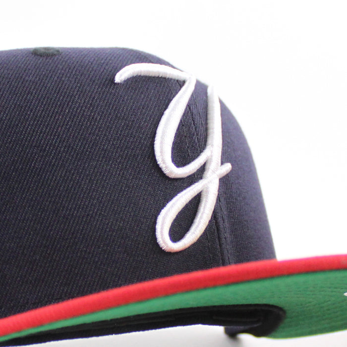 New York Yankees 1999 World Series New Era 59Fifty Fitted Hat (Navy Scarlet Red Green Under Brim)