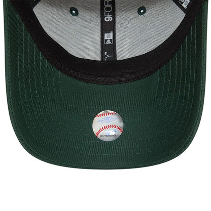 This is a New York Yankees League Essential Dark Green 9FORTY Adjustable Cap 2