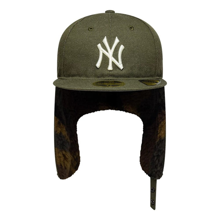 This is a New York Yankees MLB Camo Open Green Retro Crown 59FIFTY Fitted Cap 7
