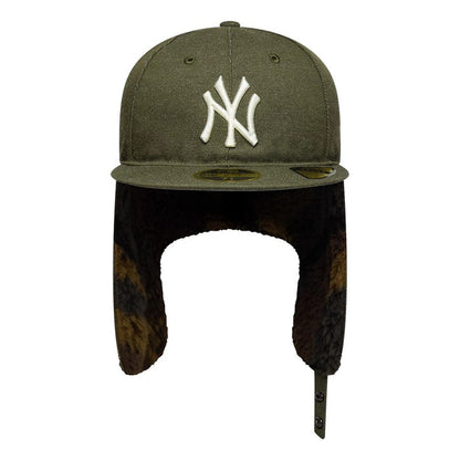 This is a New York Yankees MLB Camo Open Green Retro Crown 59FIFTY Fitted Cap 7