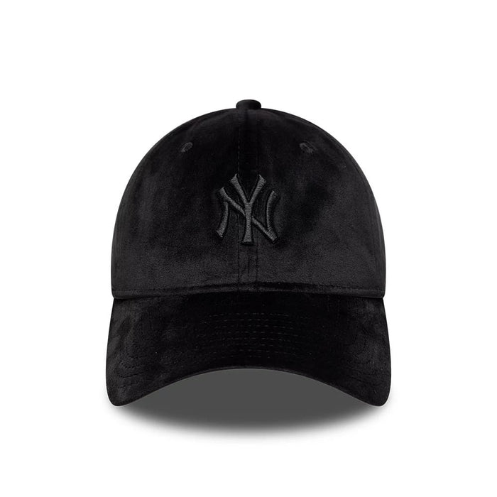 This is a New York Yankees MLB Velour Black 9TWENTY Bow Back Adjustable Cap 3