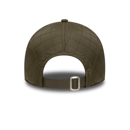 This is a New York Yankees Youth MLB Quilted Dark Green 9FORTY Adjustable Cap 4