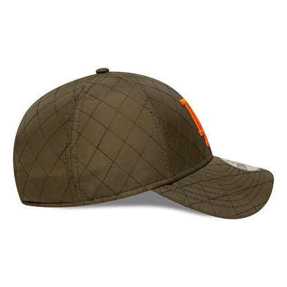 This is a New York Yankees Youth MLB Quilted Dark Green 9FORTY Adjustable Cap 7