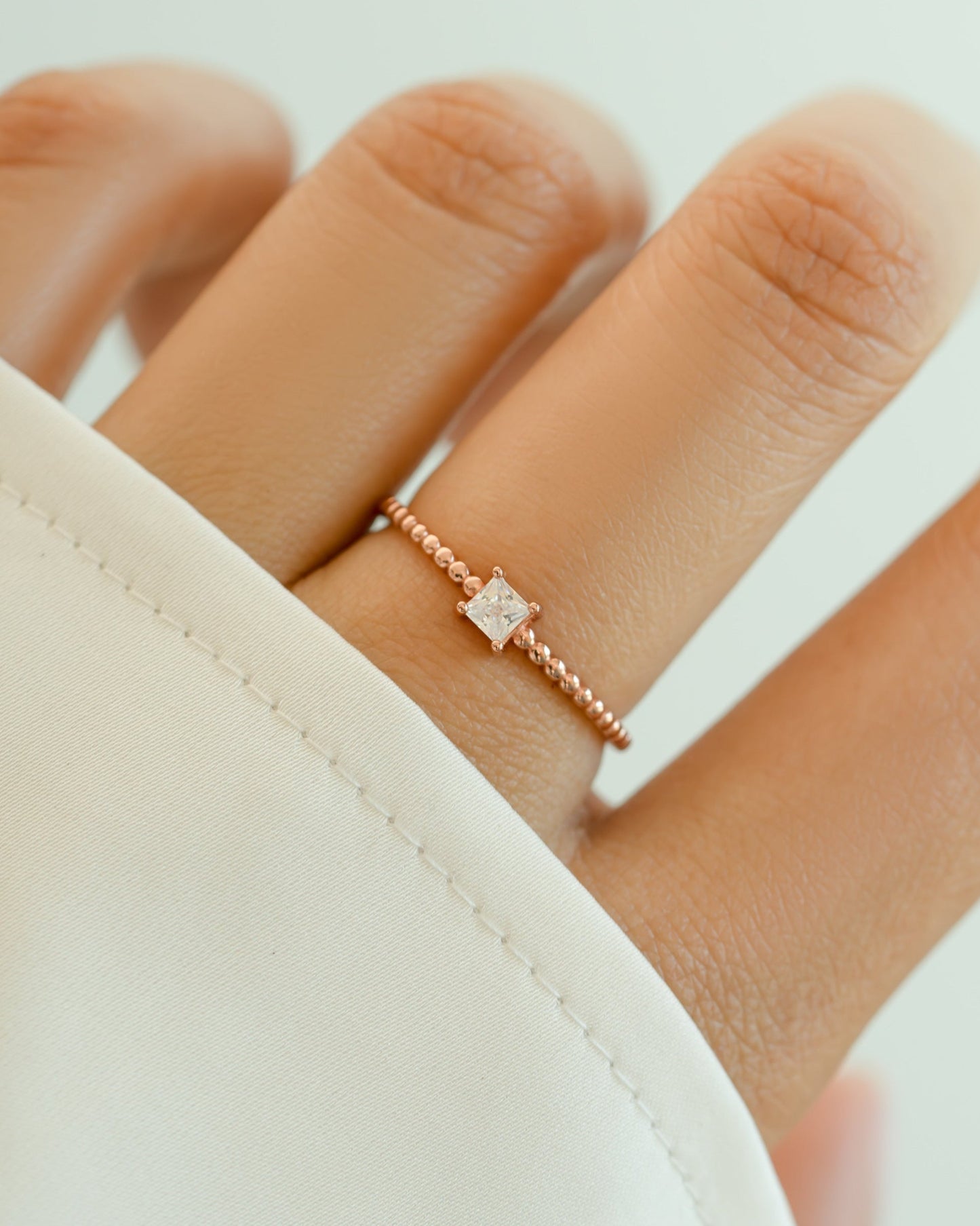 Princess Cut w Beaded Band